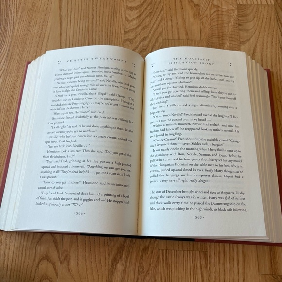 Harry Potter and the Goblet of Fire book J.K. Rowling First Edition 2000 wizard - Picture 10 of 13